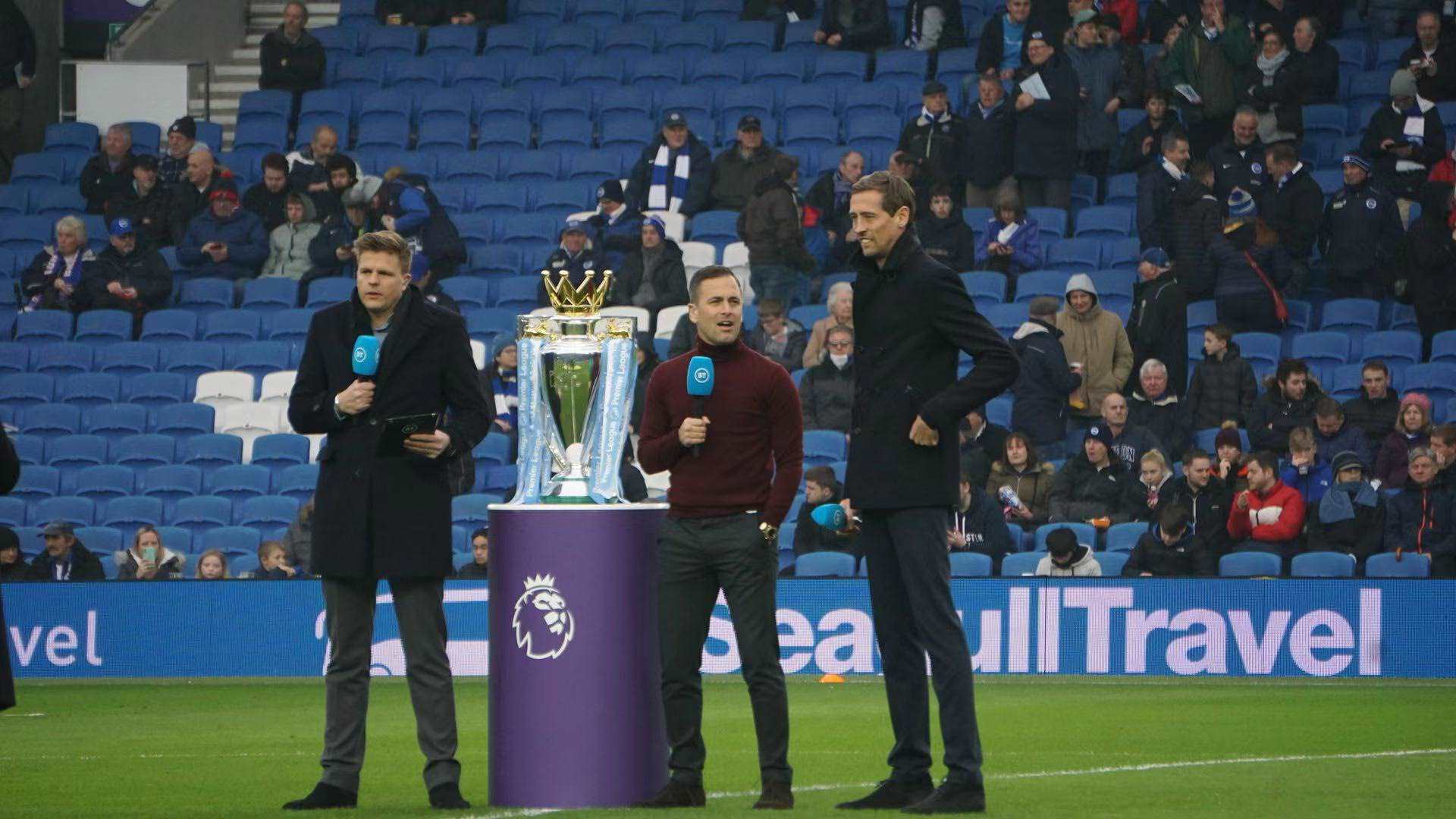 拜仁球星莱默尔复刻施魏因施泰格经典脚后跟破门